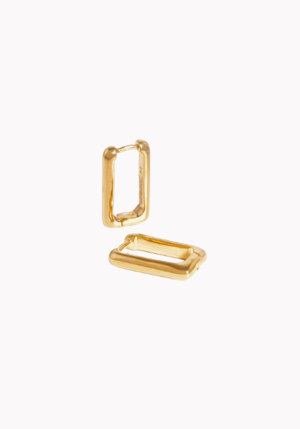 Plain Ovate Huggie
