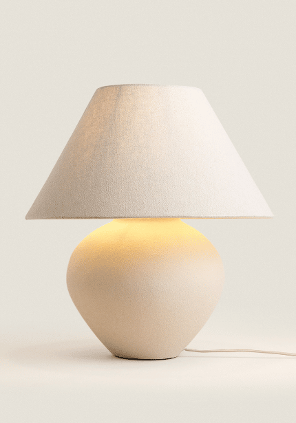 Lamp With Ceramic Vase