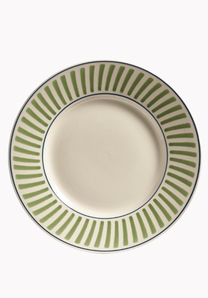 Set Of Four Kintaro Dinner Plates