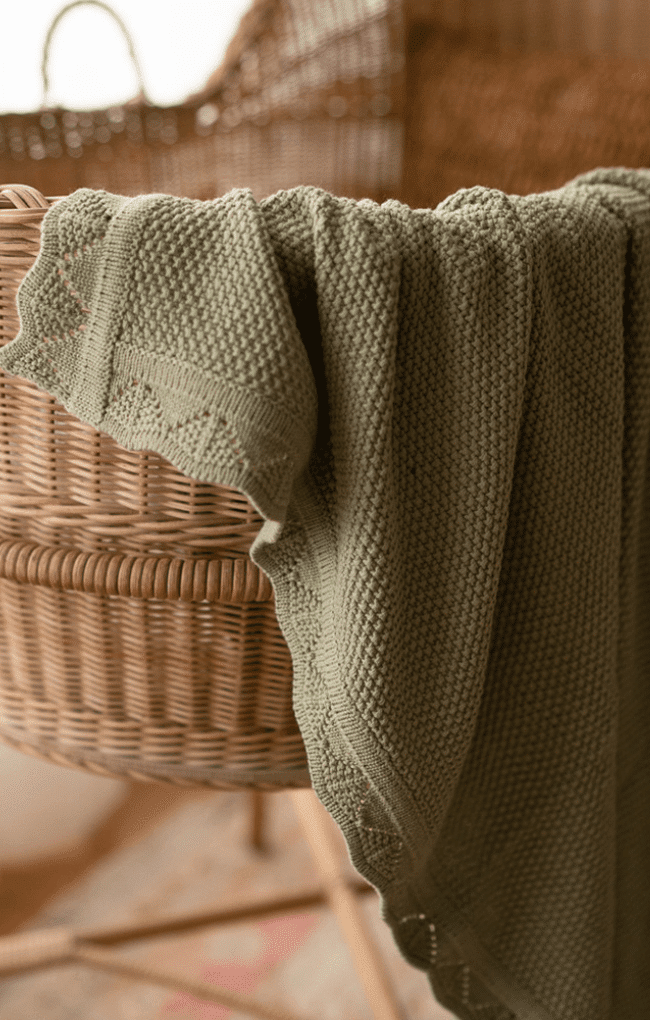  Luxury Knitted Blanket