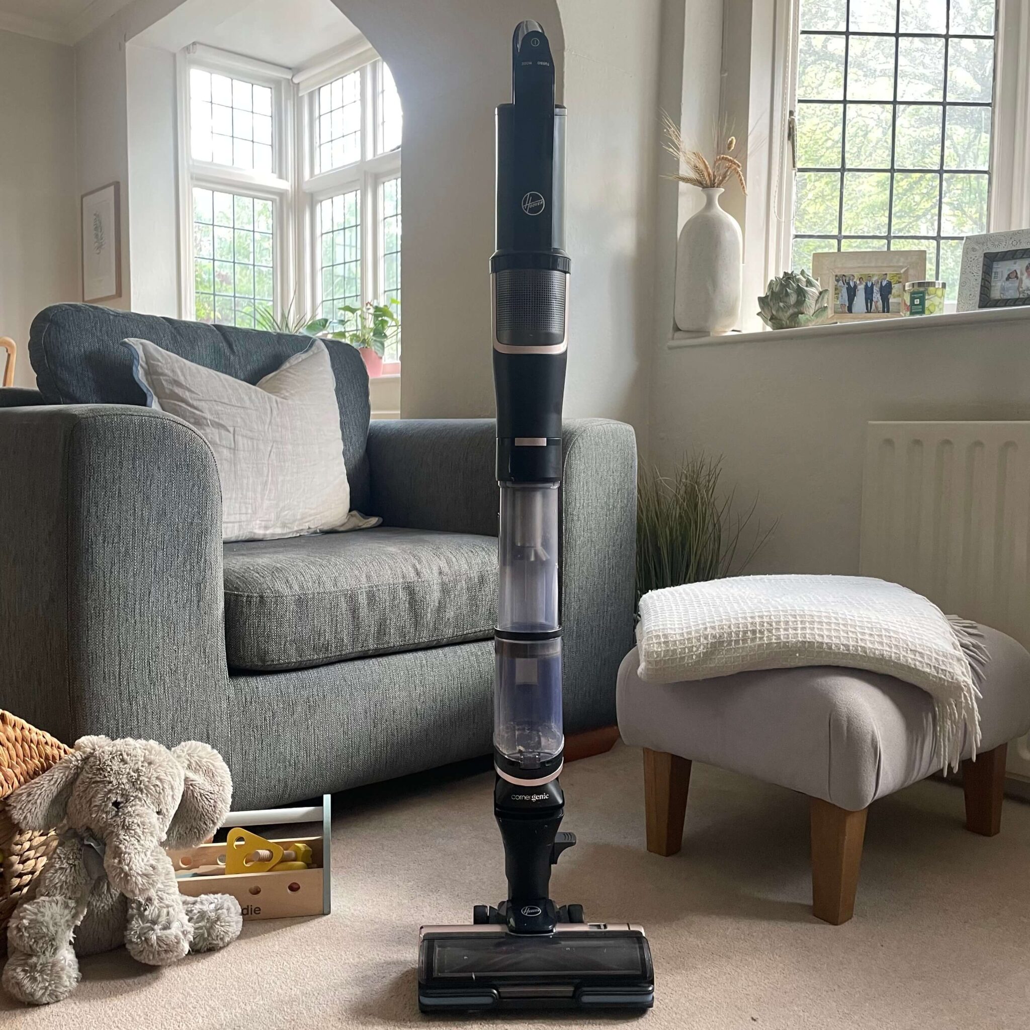 Reviewed by us: HFX Hoover Cordless Pet Vacuum Cleaner with CORNER GENIE™