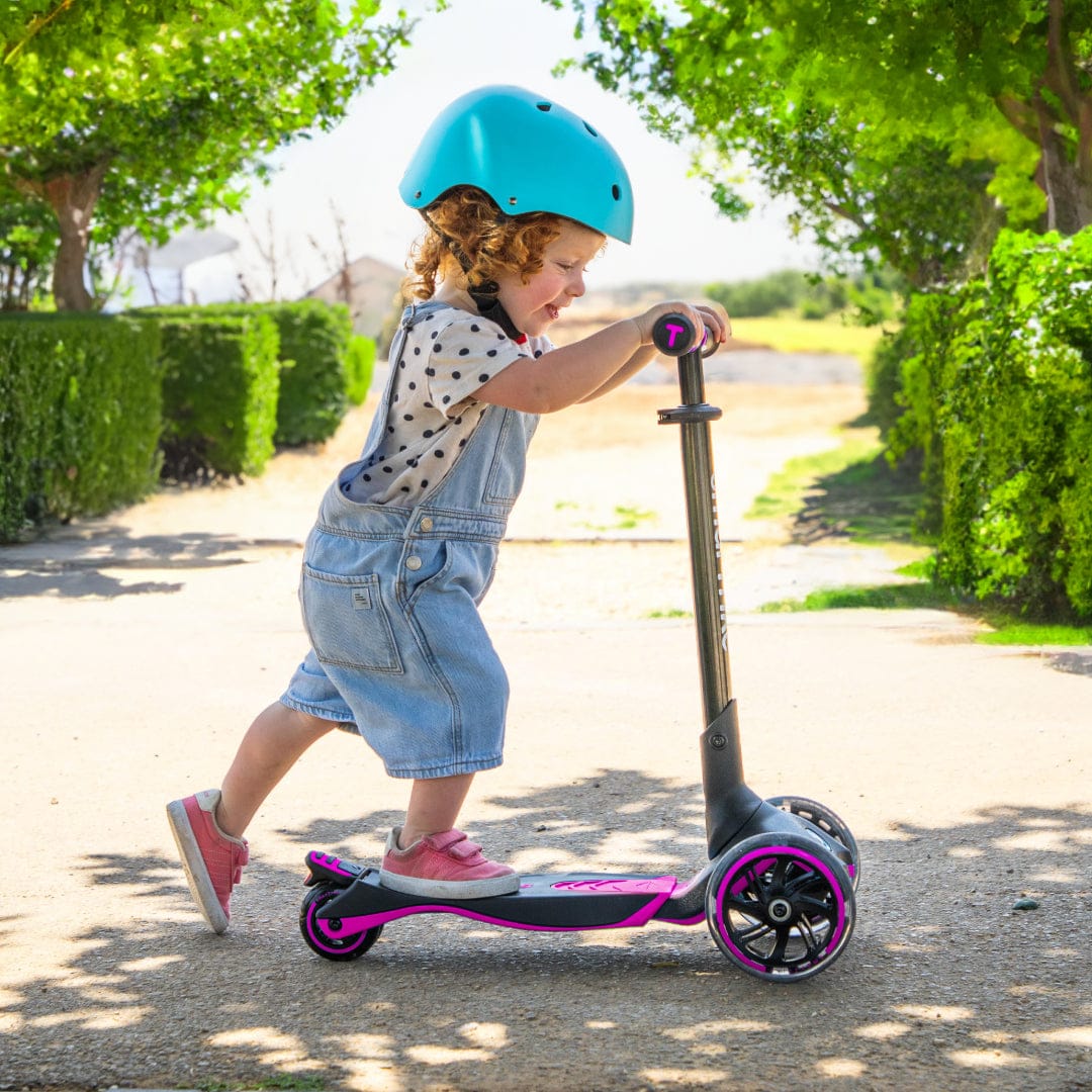 Reviewed by Us: SmarTrike Xtend Scooter